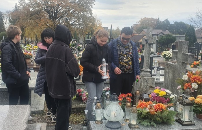 Przy grobie ś.p. Romana Wójcika